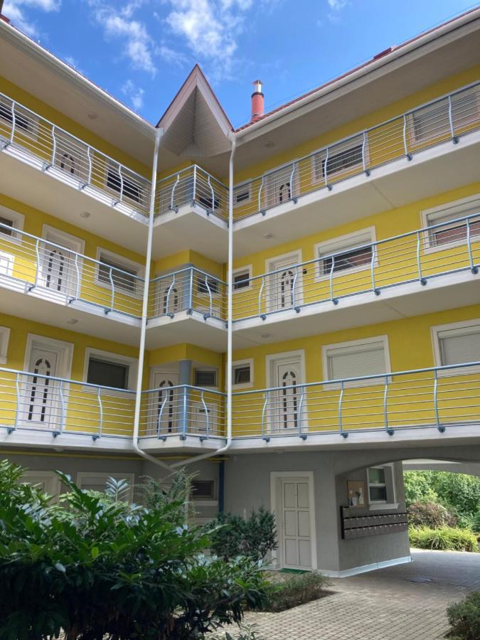 Libellula Apartman Хевіз Екстер'єр фото